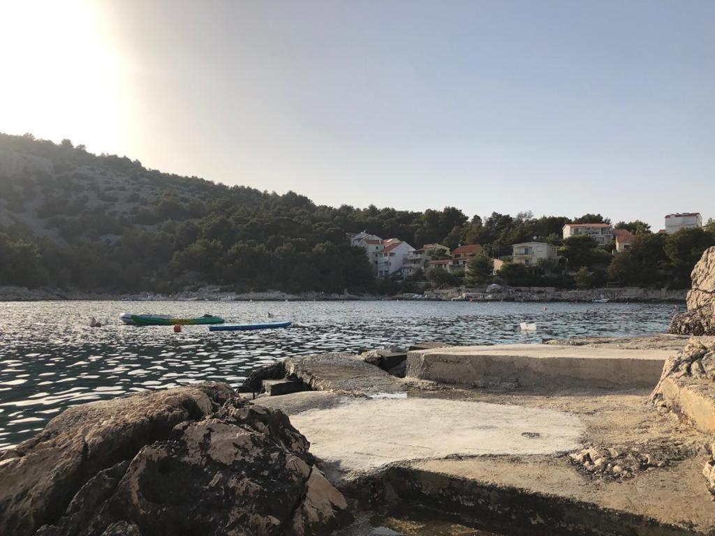 Apartmani Mares Ražanj Eksteriør bilde